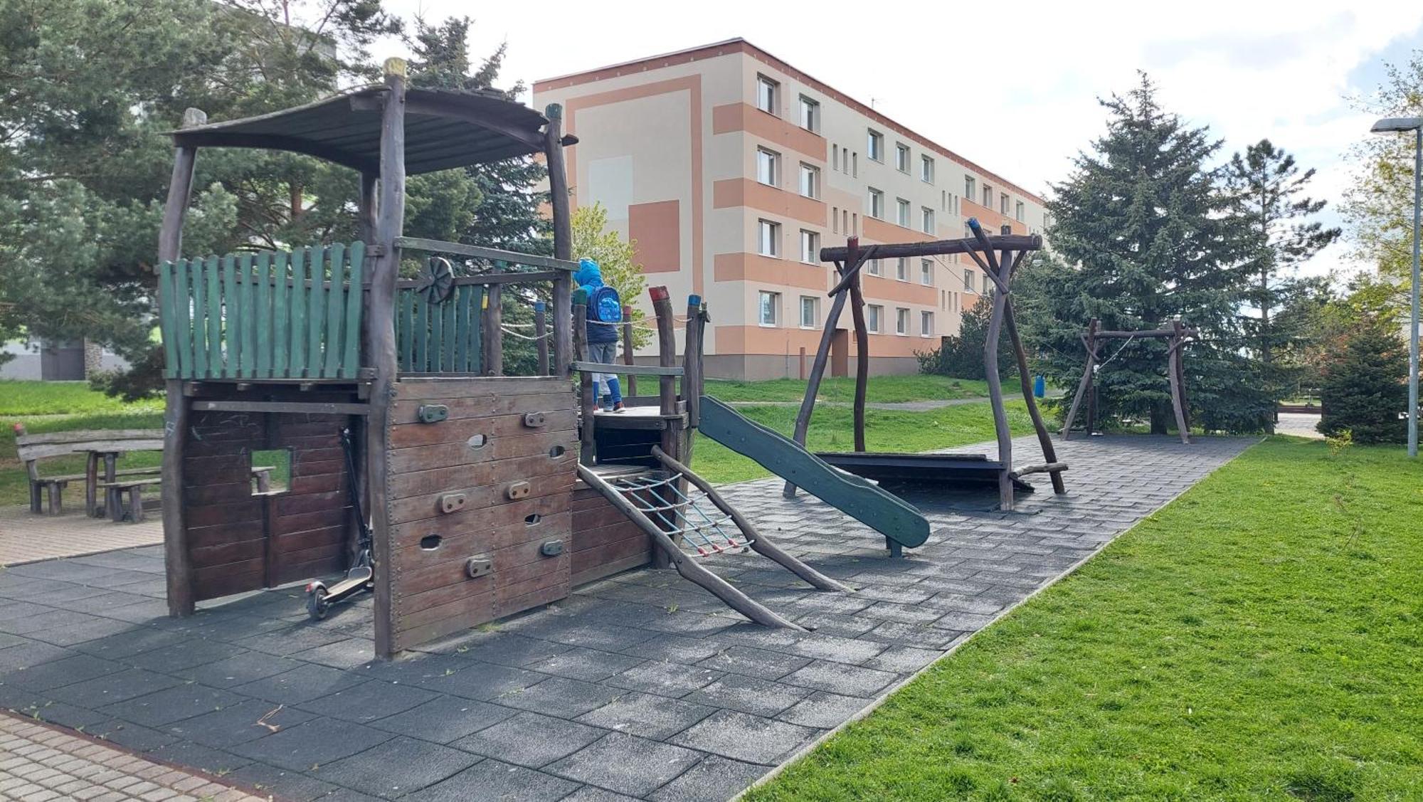 Karki Music Apartment Попрад Экстерьер фото