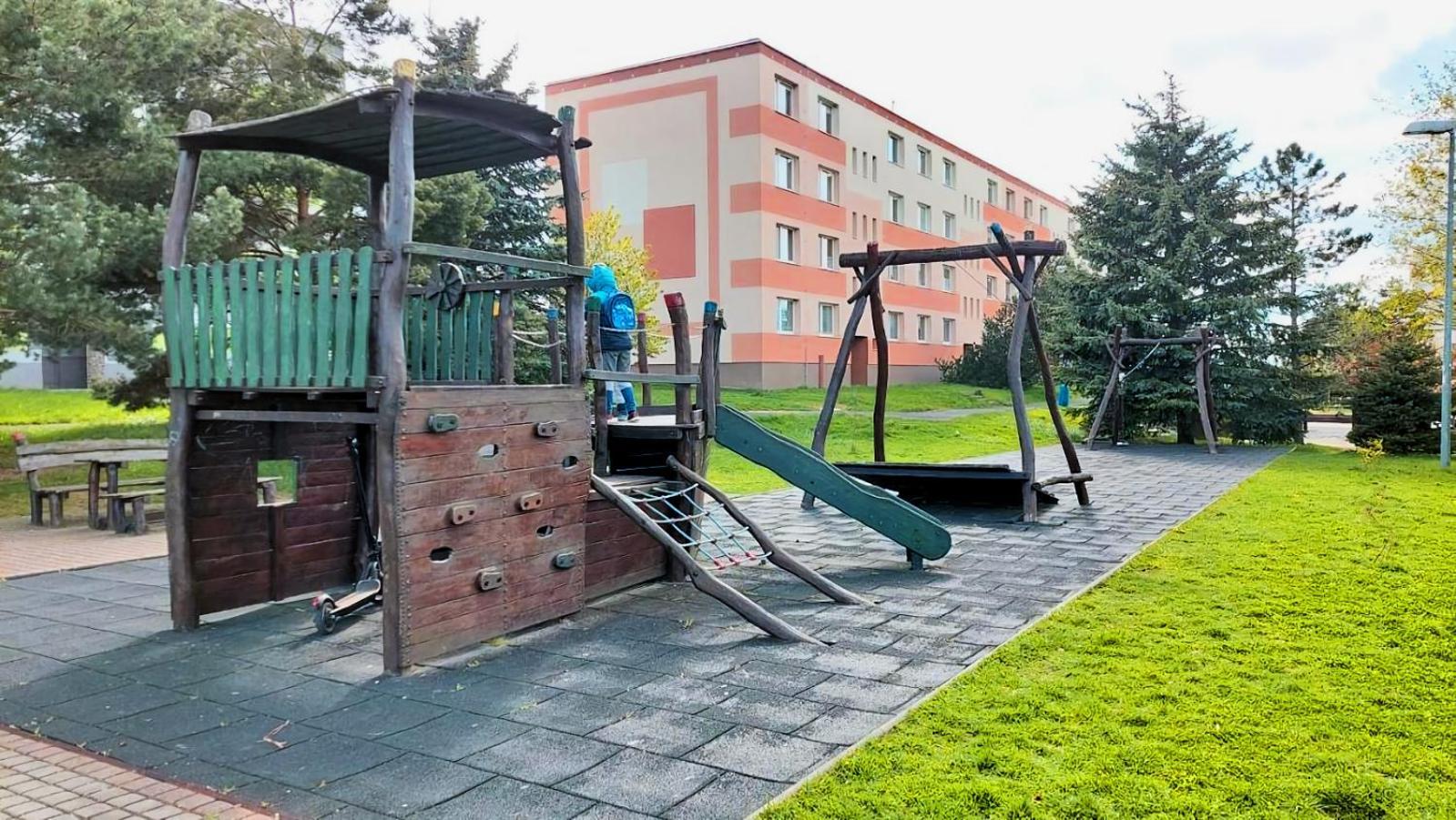 Karki Music Apartment Попрад Экстерьер фото